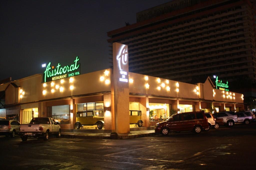 Baywatch Tower Hotel Manila Exterior photo