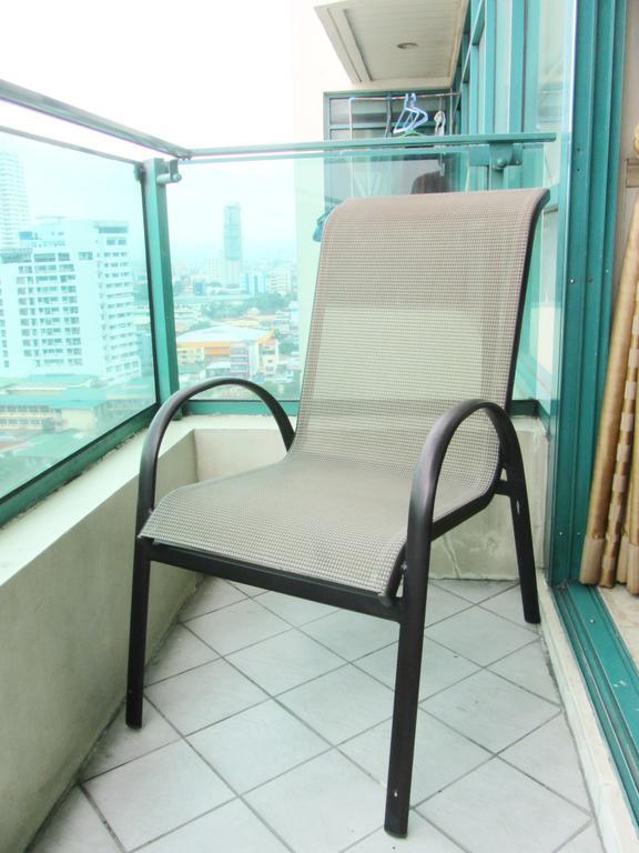 Baywatch Tower Hotel Manila Exterior photo